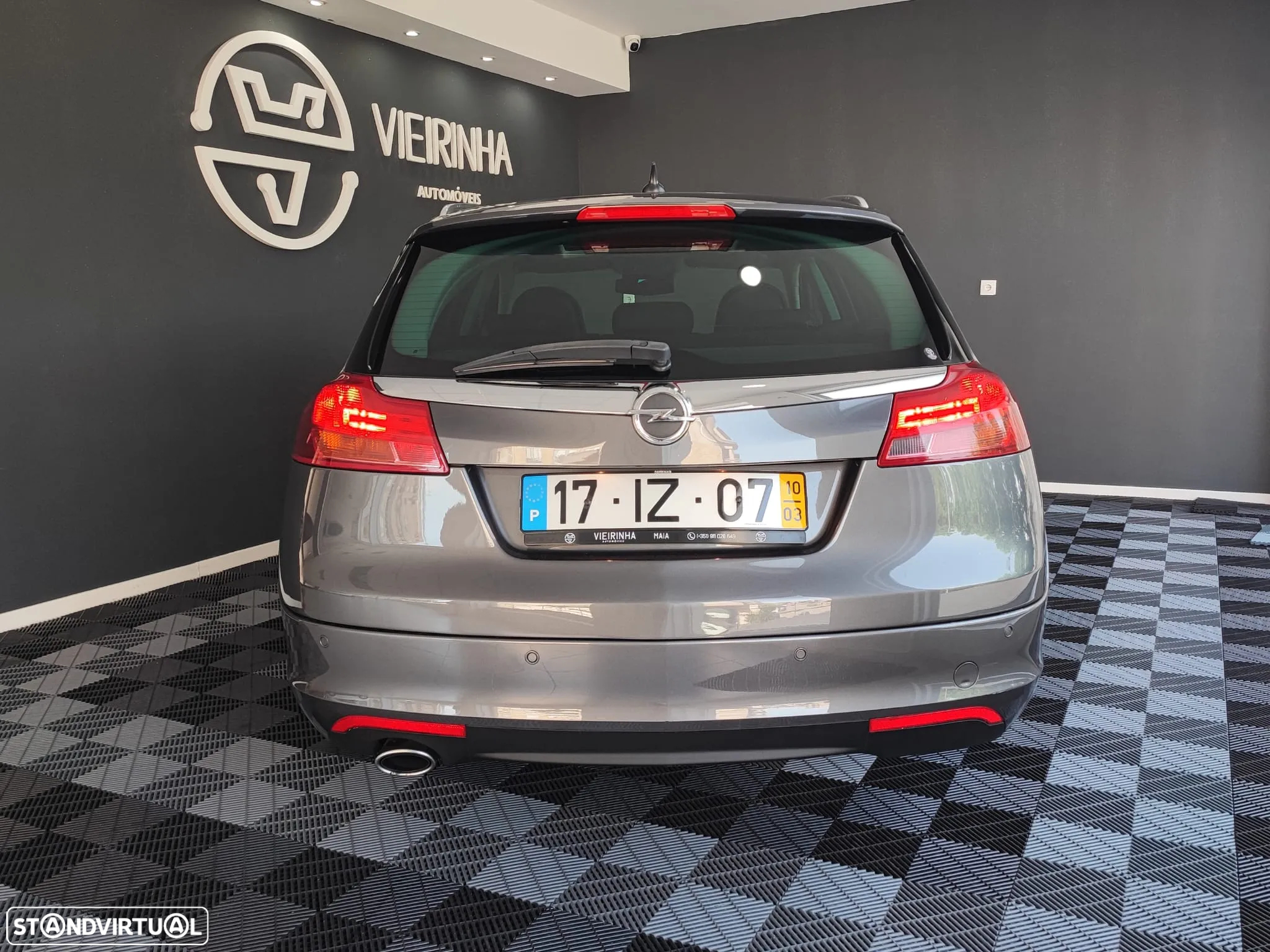 Opel Insignia Sports Tourer 2.0 CDTi Cosmo ecoFLEX - 15