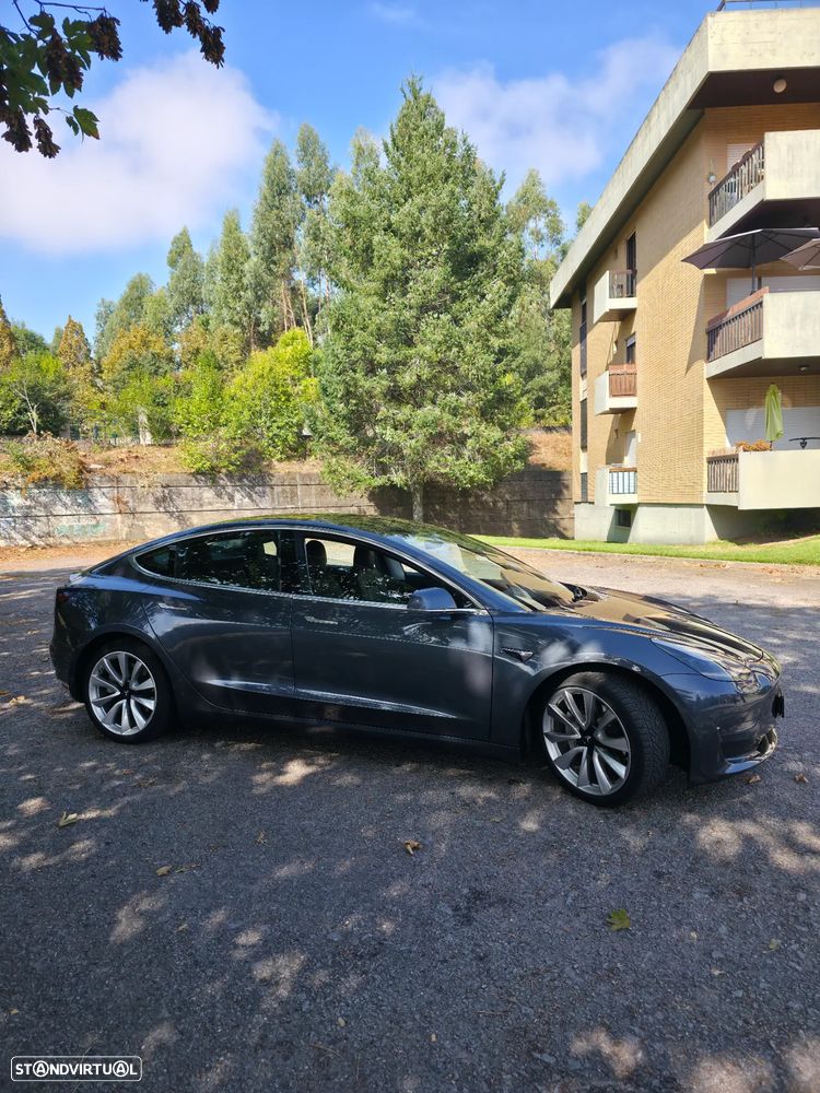 Tesla Model 3 Long Range AWD Dual Motor - 3