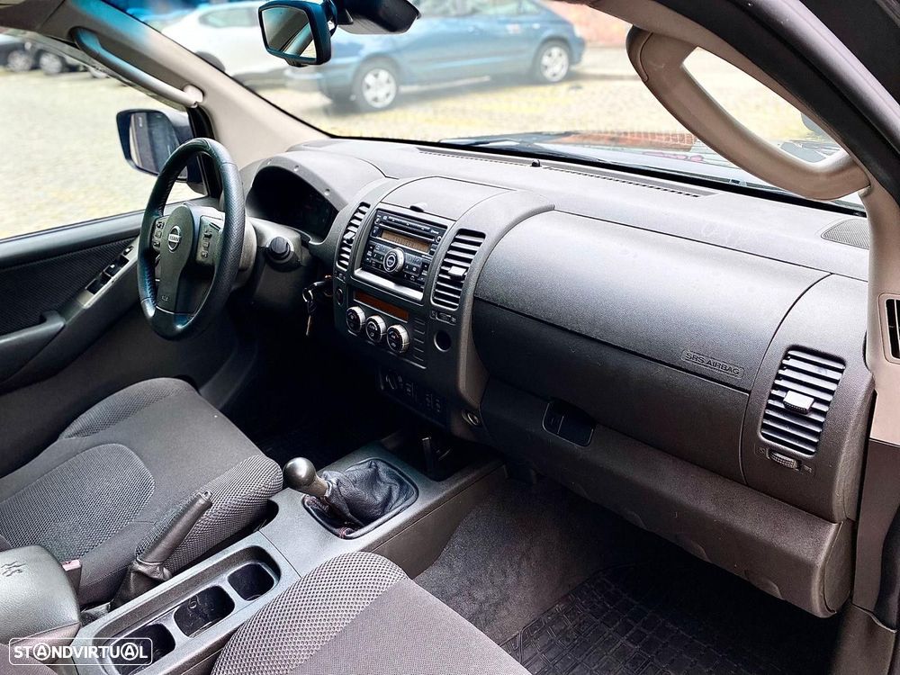 Nissan Navara 2.5 dCi CD SE - 18