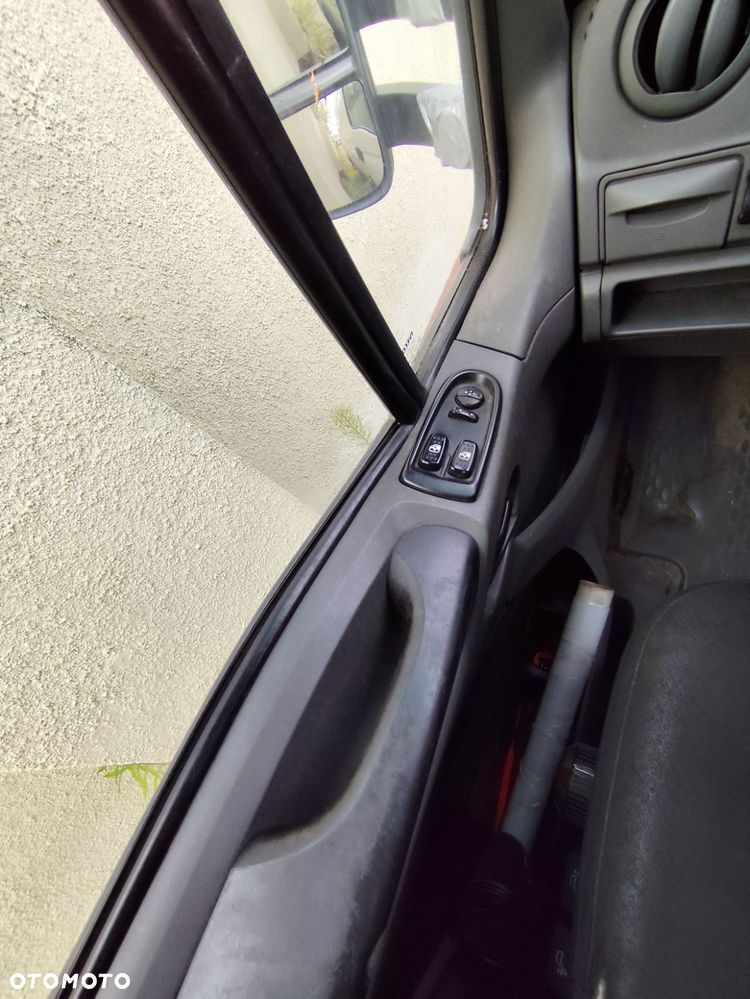 Iveco DAILY 35S14V - 7
