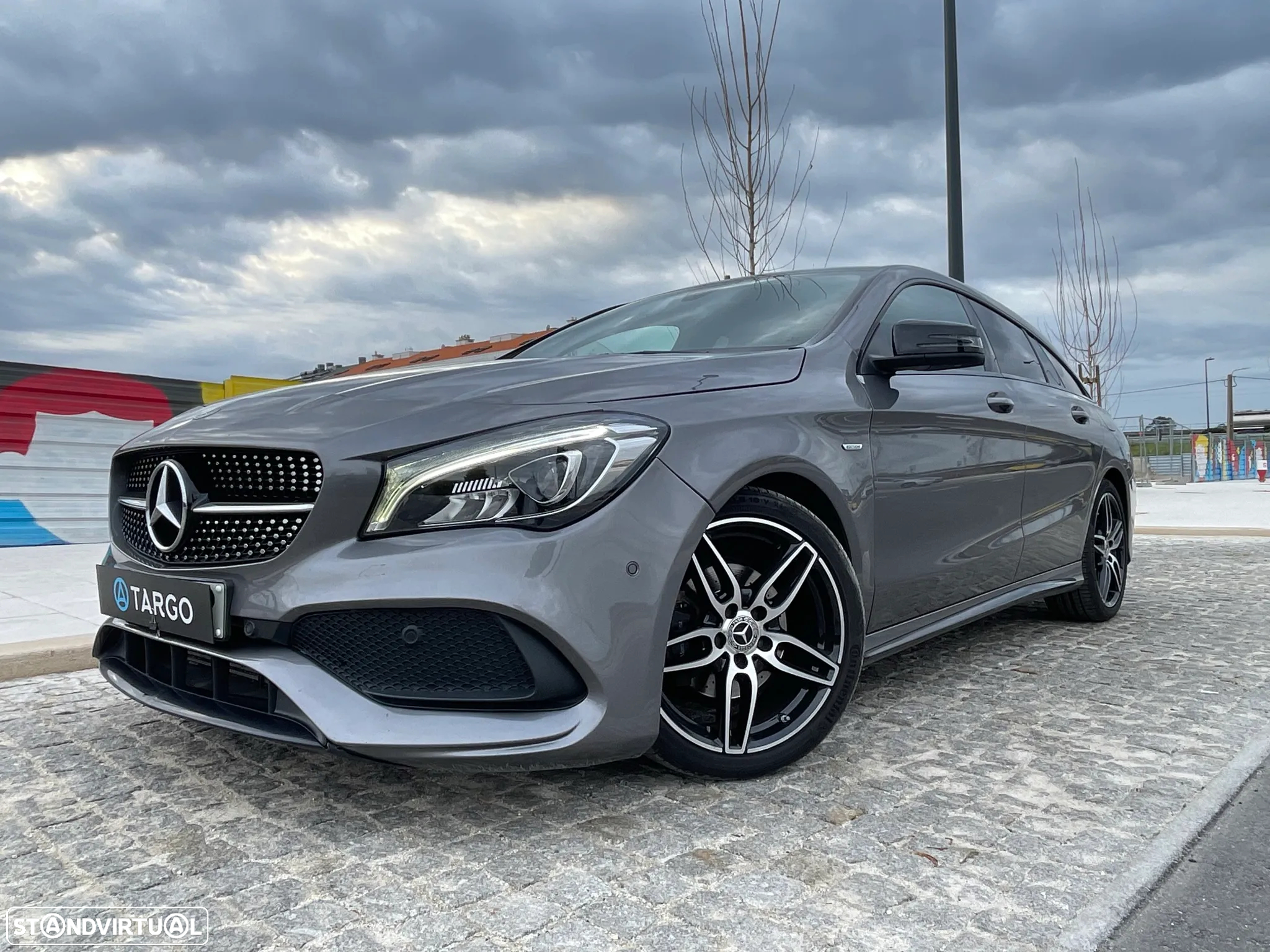 Mercedes-Benz CLA 200 Shooting Brake d 7G-DCT AMG Line - 2
