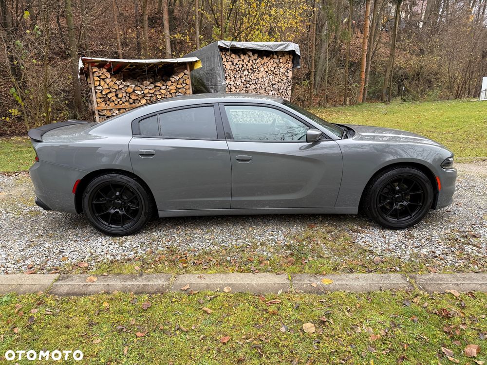 Dodge Charger - 2