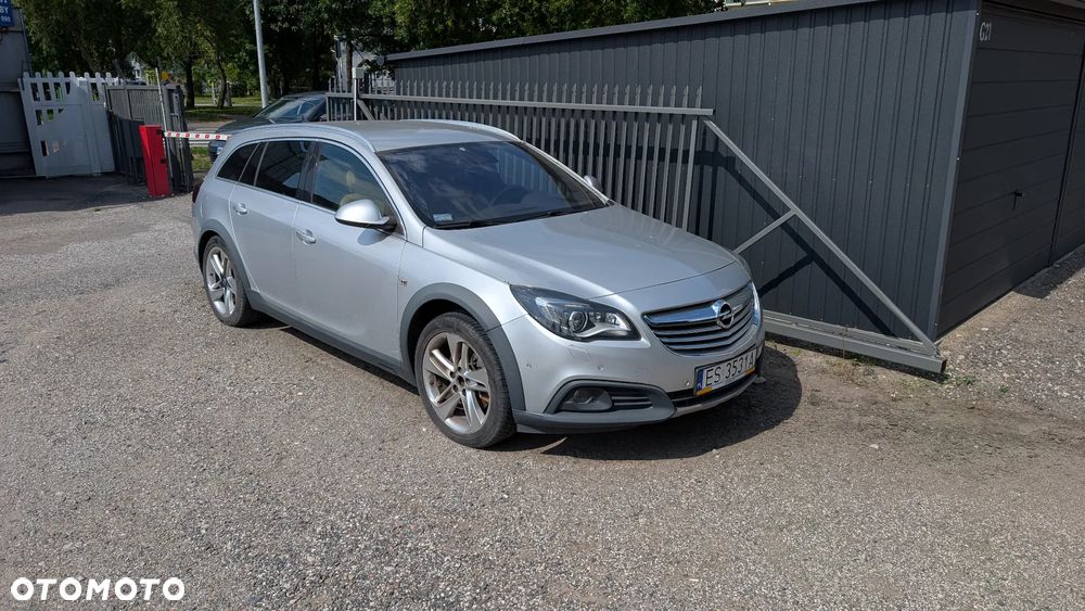 Opel Insignia 2.0 SIDI Turbo 4x4 Country Tourer - 1