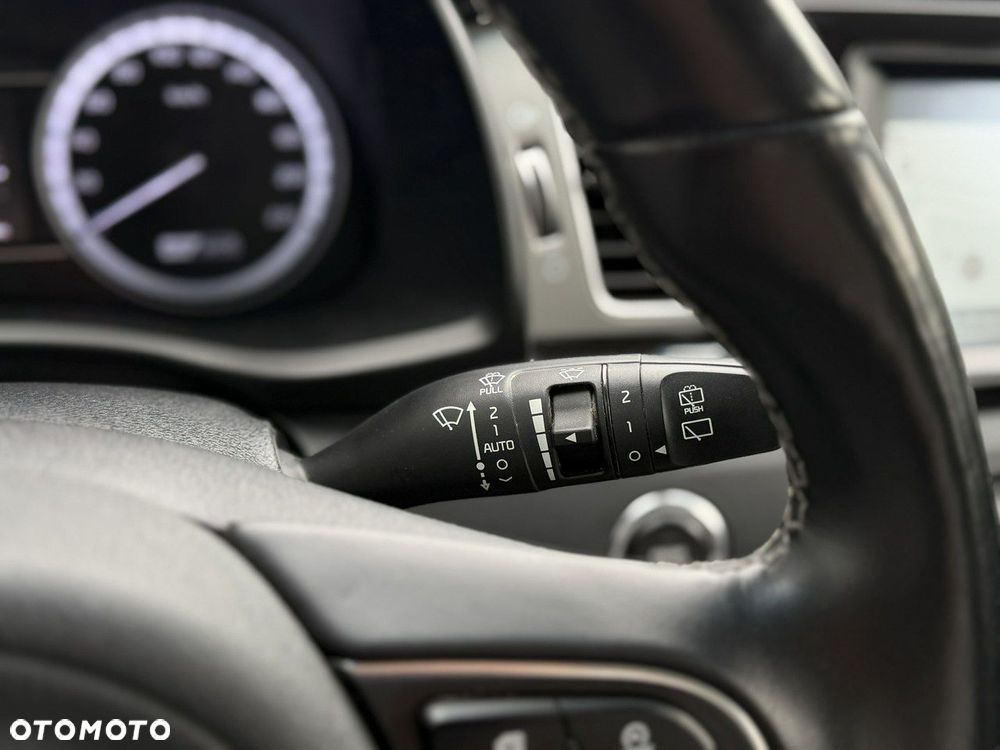 Kia Niro 1.6 GDI Hybrid L - 32