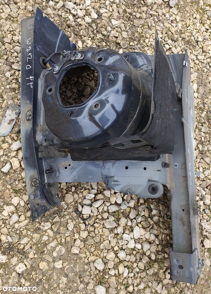 PODŁUŻNICA PRAWY PRZÓD PRZEDNIA MERCEDES W212 - 5