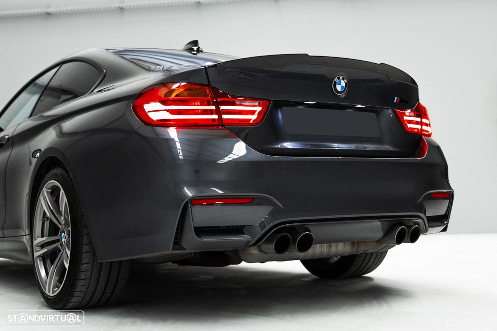 BMW M4 Coupe DKG - 8