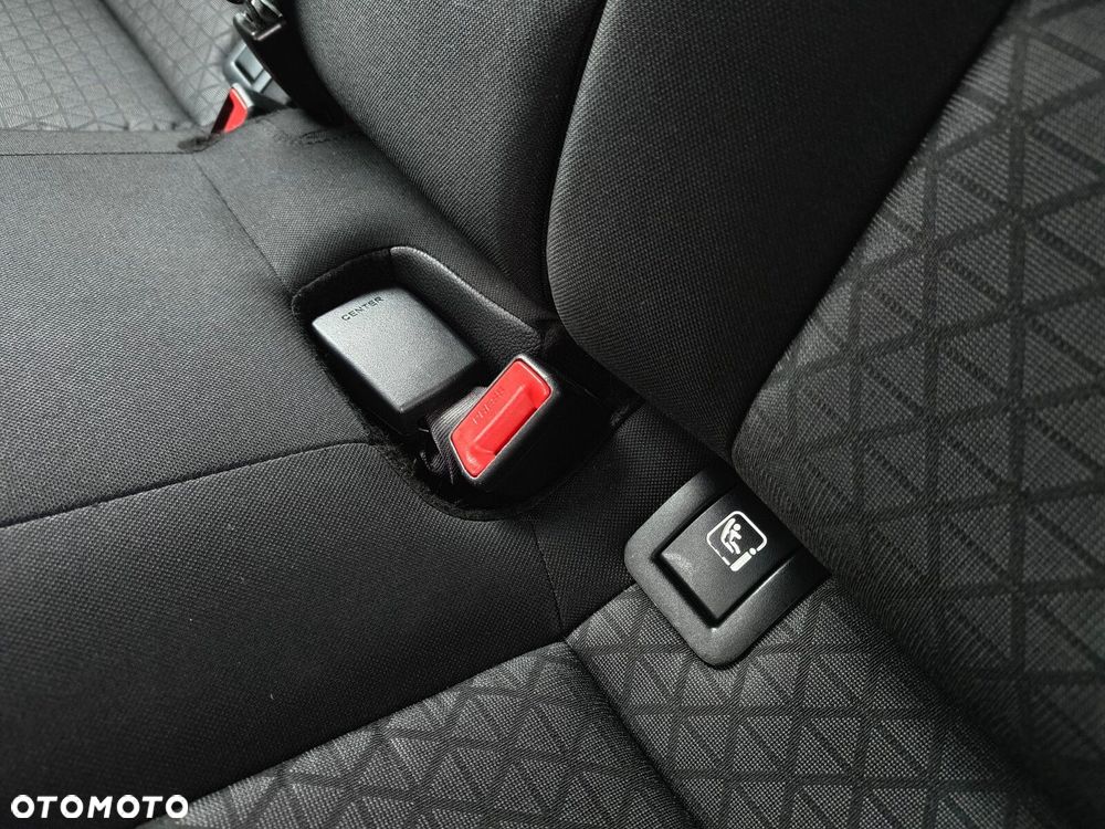 Kia Ceed - 22