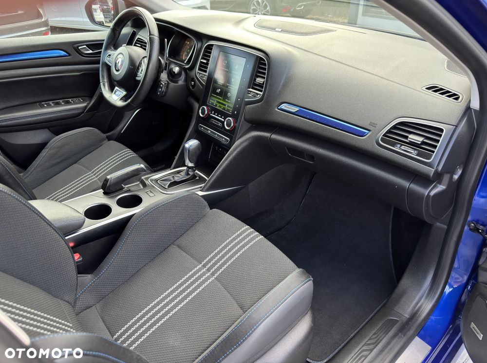 Renault Megane 1.6 TCe GT EDC - 32