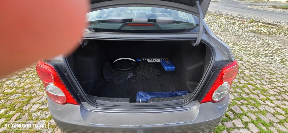 Chevrolet Aveo 1.3 VCDi LT - 12