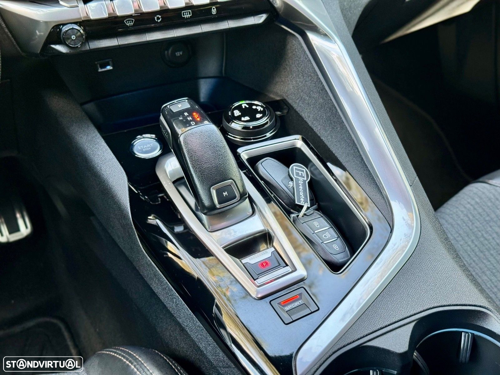 Peugeot 3008 1.6 BlueHDi GT Line Grip Control EAT6 - 34