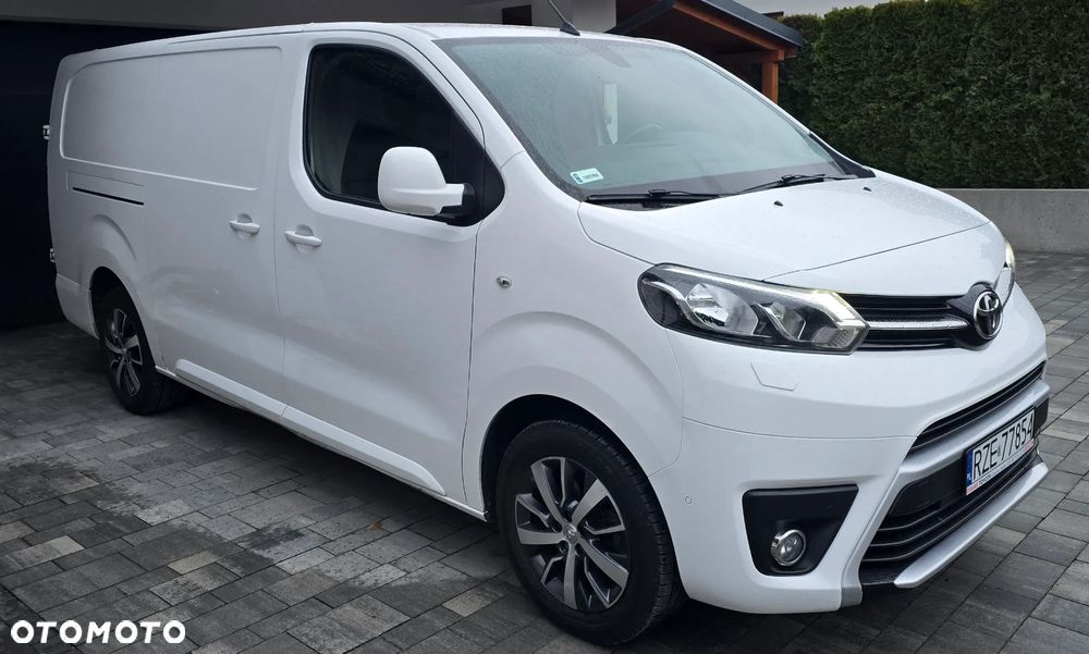 Toyota PROACE - 3