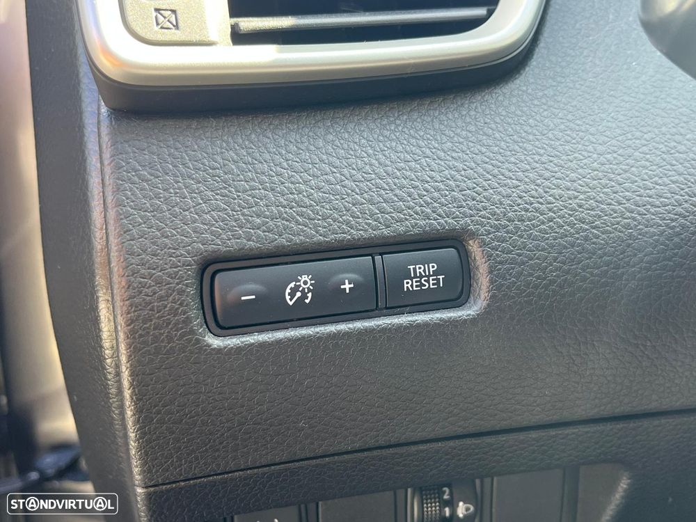 Nissan Qashqai 1.6 dCi N-Connecta 18 PS Xtronic - 23