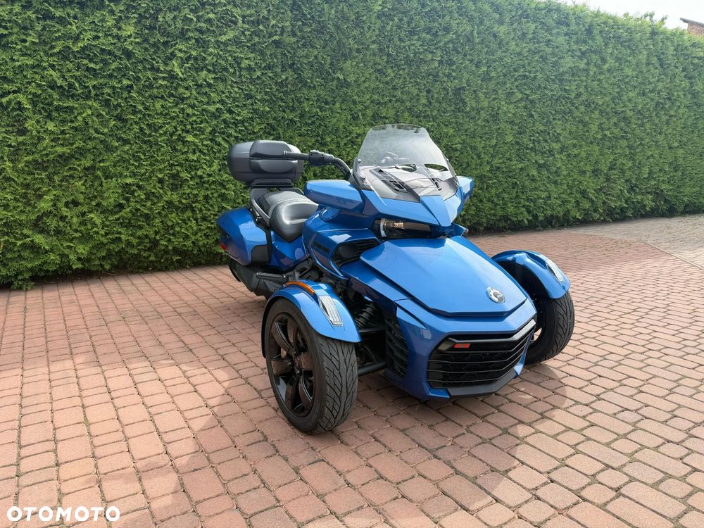 Can-Am Spyder - 3