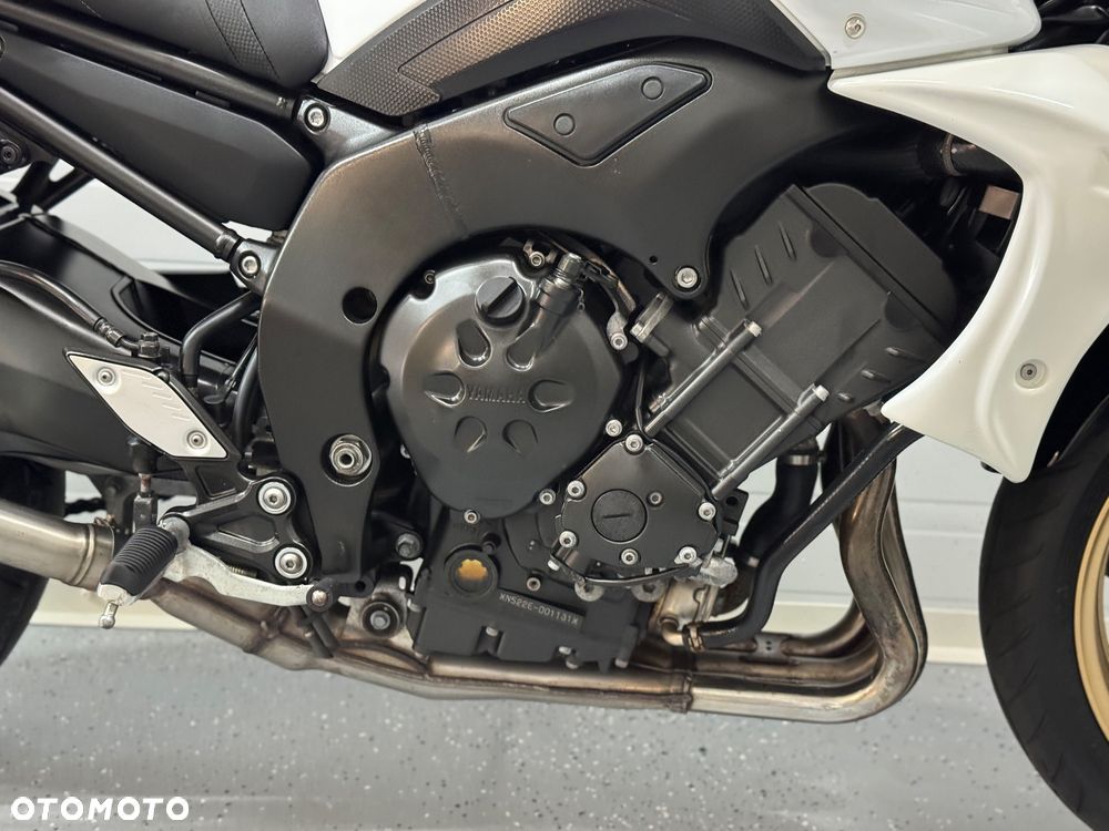 Yamaha FZ8 - 8