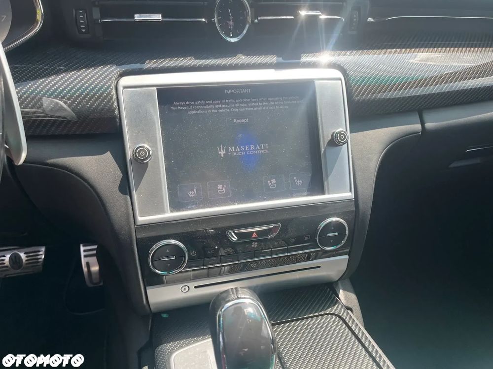 Maserati Quattroporte GTS Automatik - 12