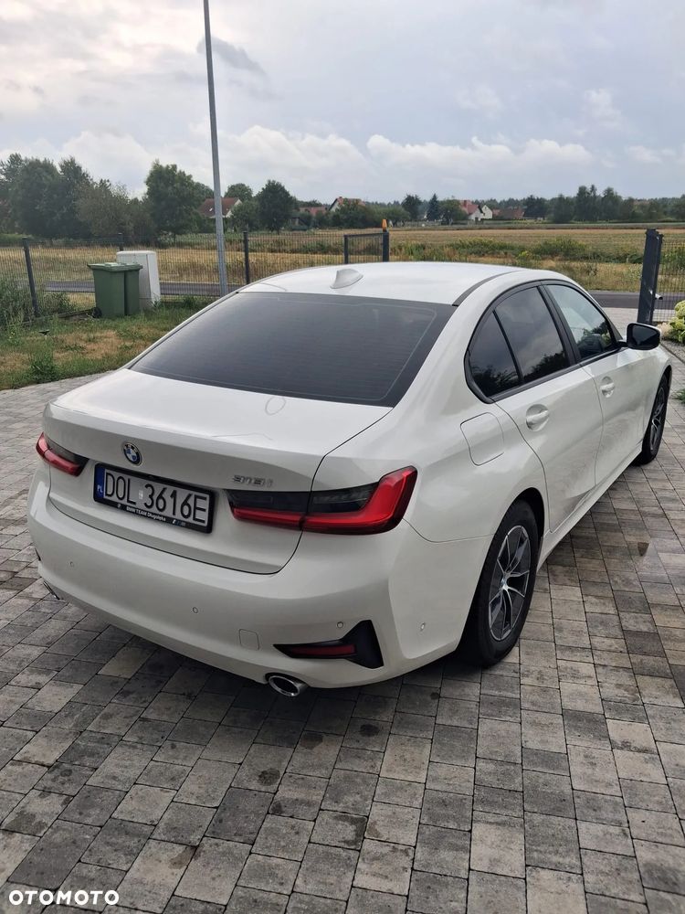 BMW Seria 3 318i Advantage - 7