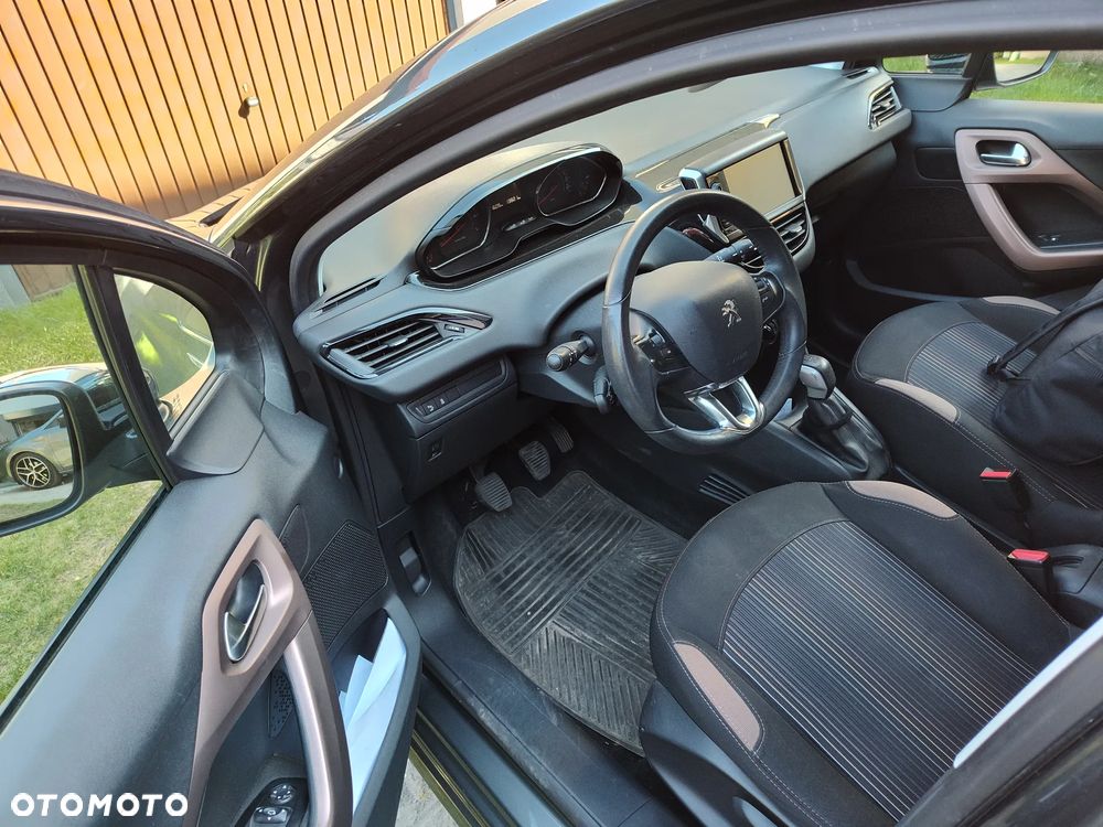 Peugeot 208 82 VTI Active - 5