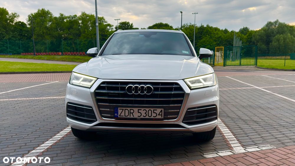 Audi Q5 2.0 TFSI Quattro S tronic sport - 2