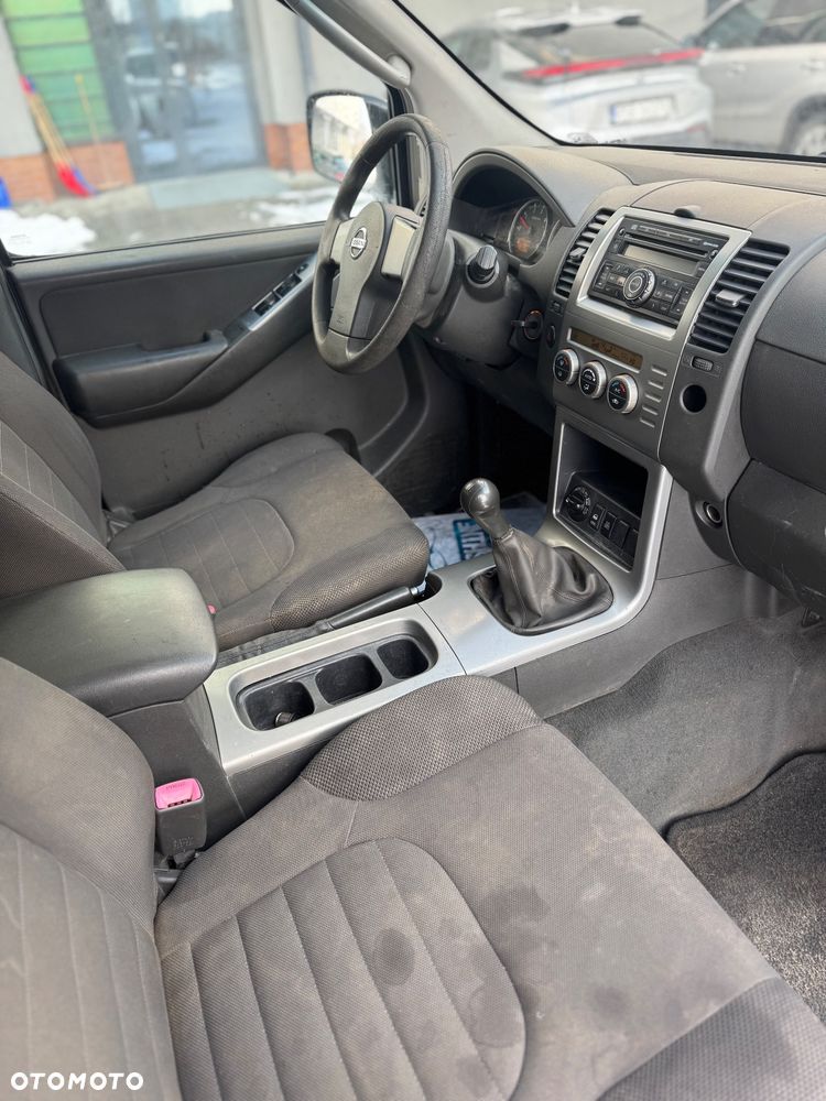 Nissan Pathfinder 2.5 DCi Elegance + - 3