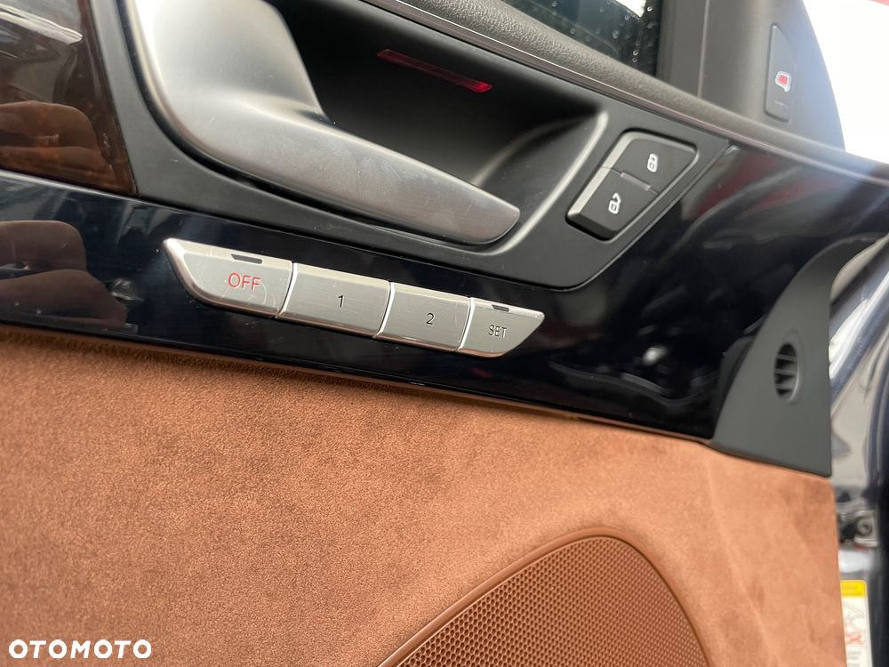 Audi A8 3.0 TFSI L Quattro - 16