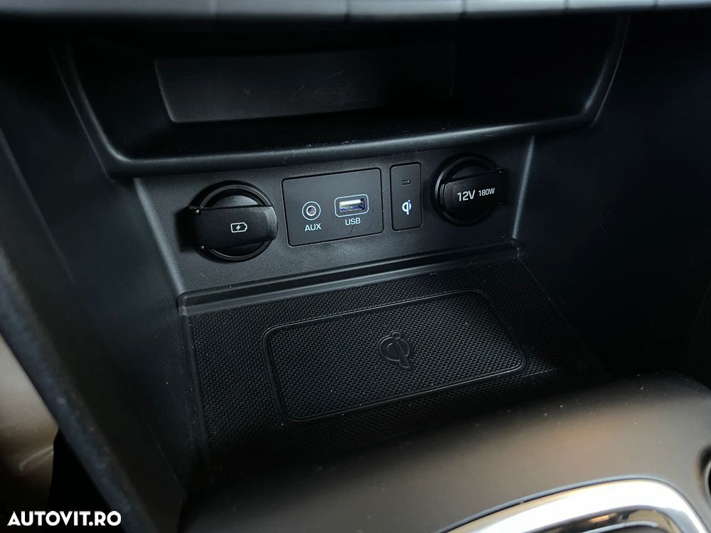 Hyundai KONA 1.6 T-GDI DCT 4WD Premium - 30