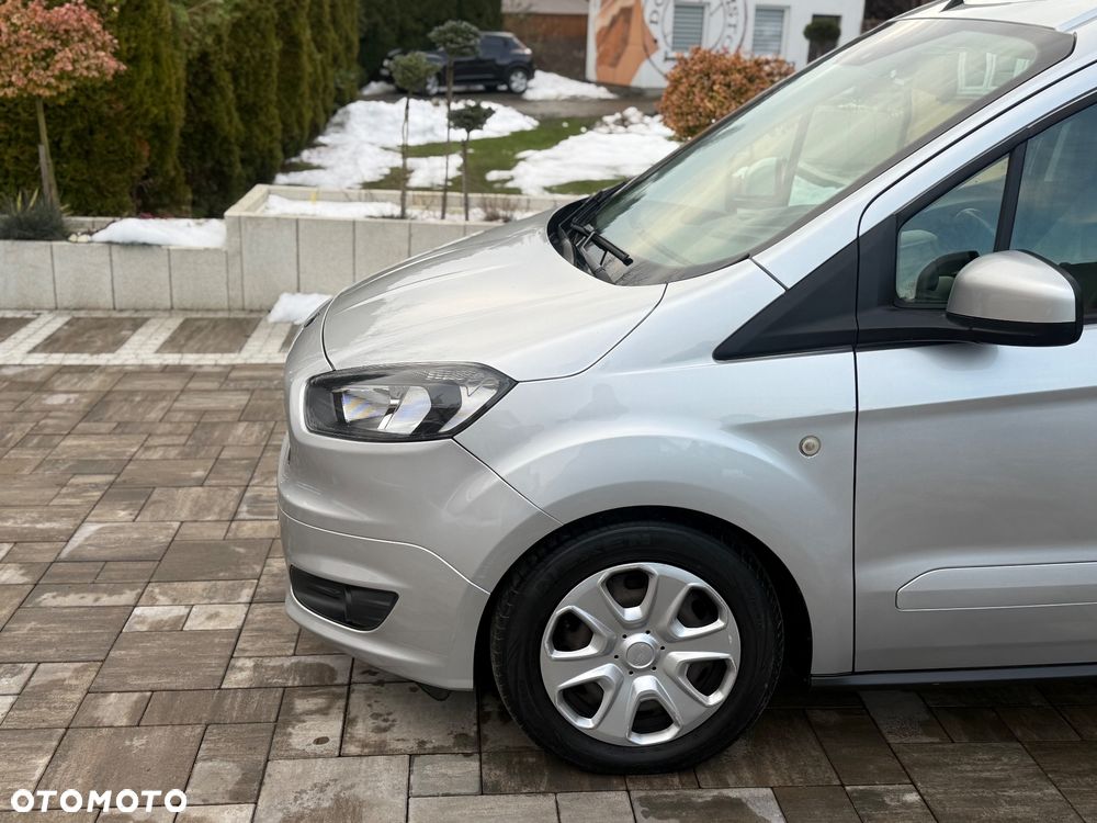 Ford Tourneo Courier 1.5 TDCi Titanium - 13