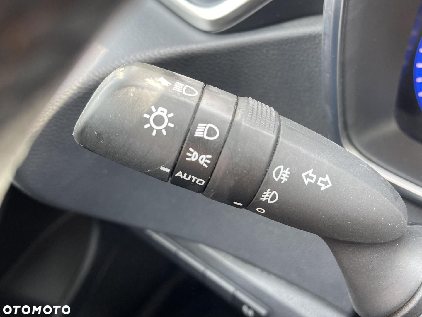 Toyota Corolla - 16