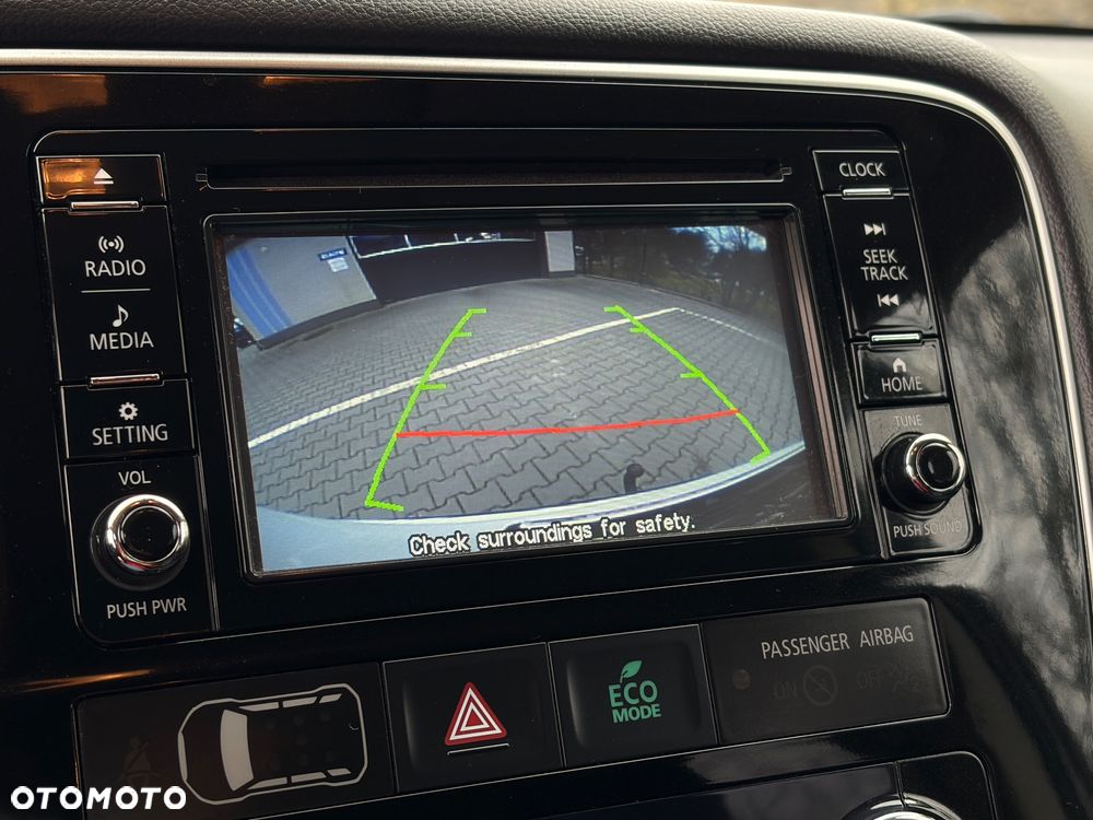 Mitsubishi Outlander 2.0 2WD Invite - 17