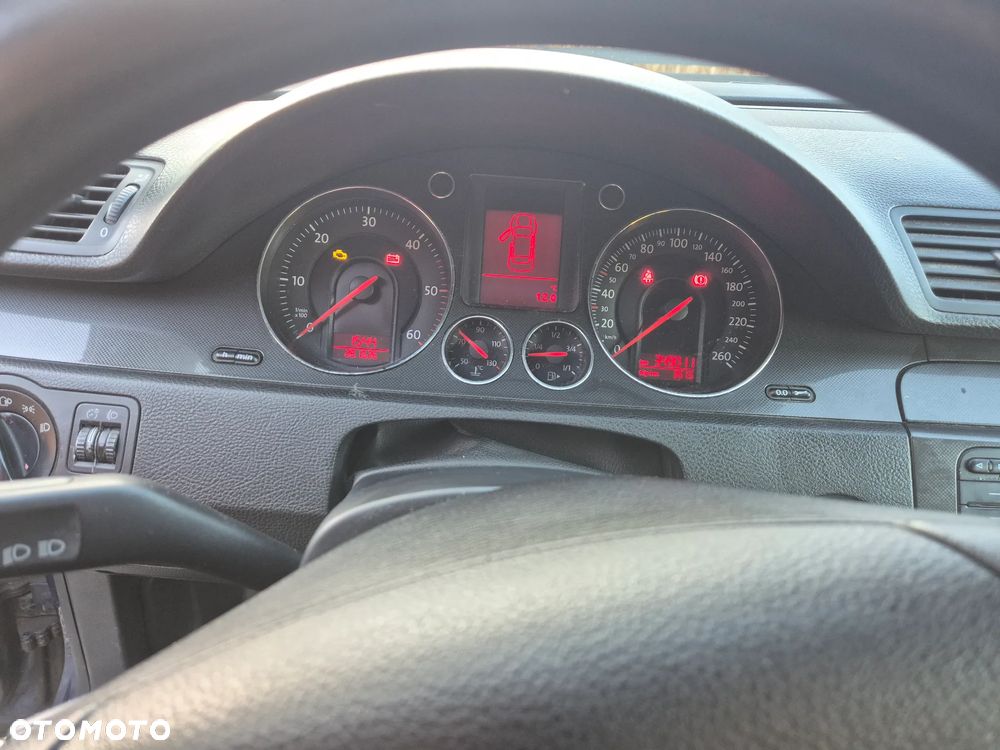 Volkswagen Passat Variant 1.9 TDI Comfortline - 12