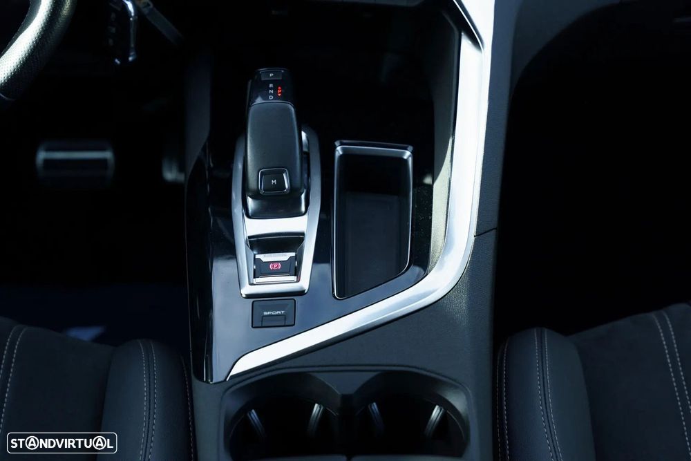 Peugeot 3008 BlueHDi 130 Stop & Start EAT8 GT Pack - 12