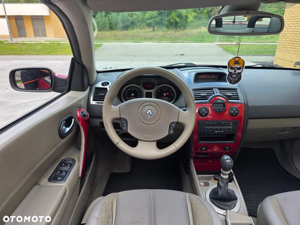 Renault Megane 2.0 Luxe Privilege - 7
