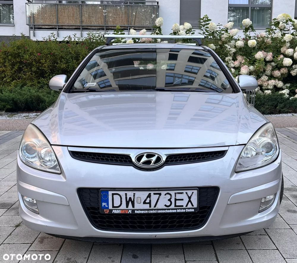 Hyundai i30 1.6 Comfort - 1
