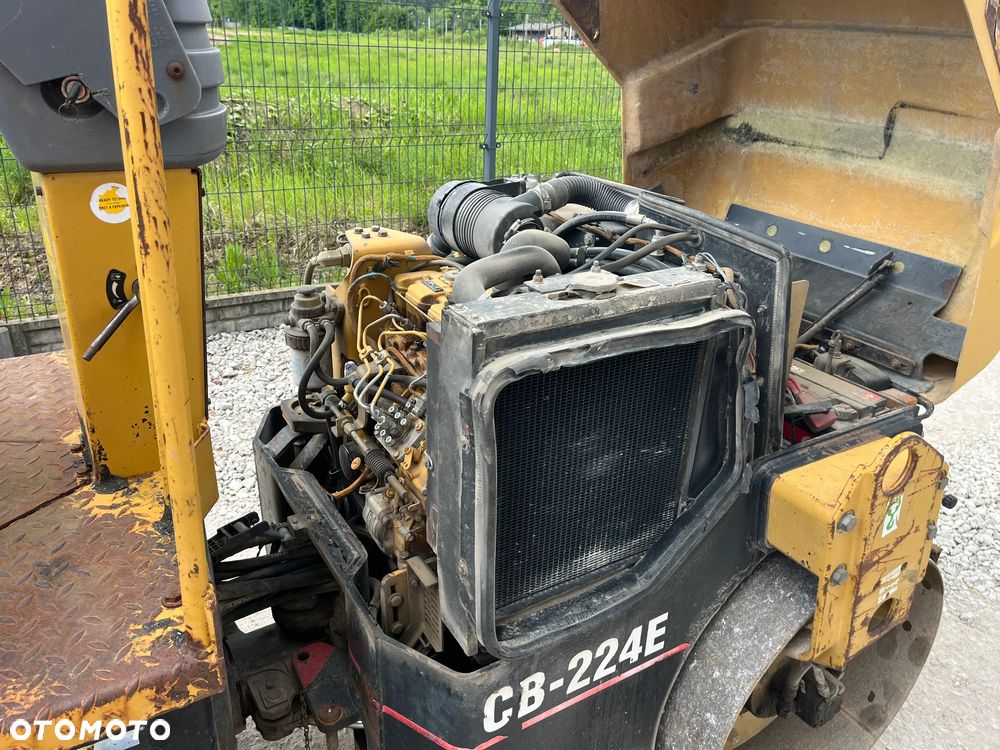 Caterpillar CB 224 E - 6