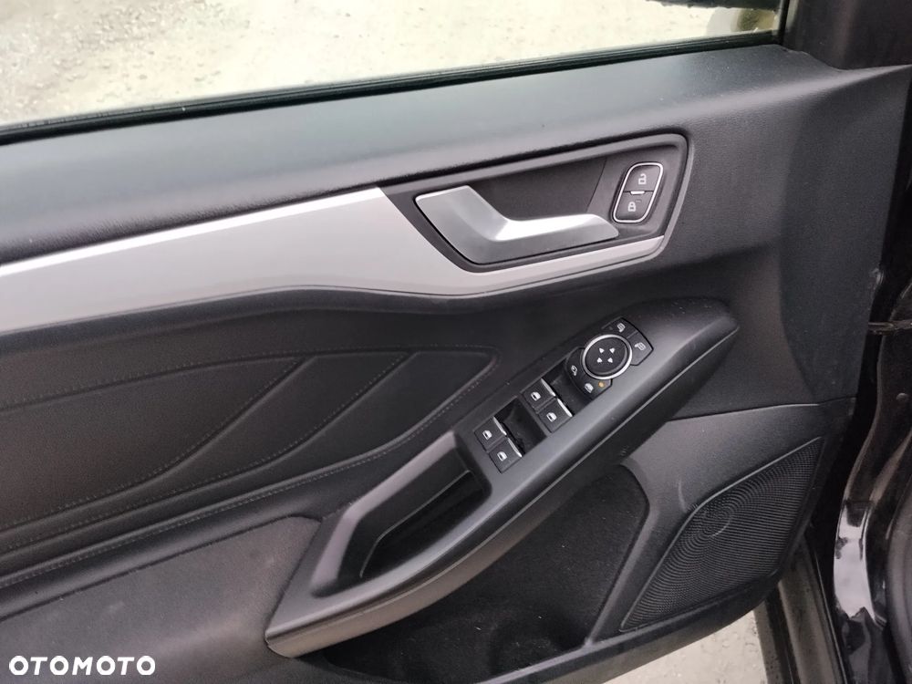 Ford Focus - 12