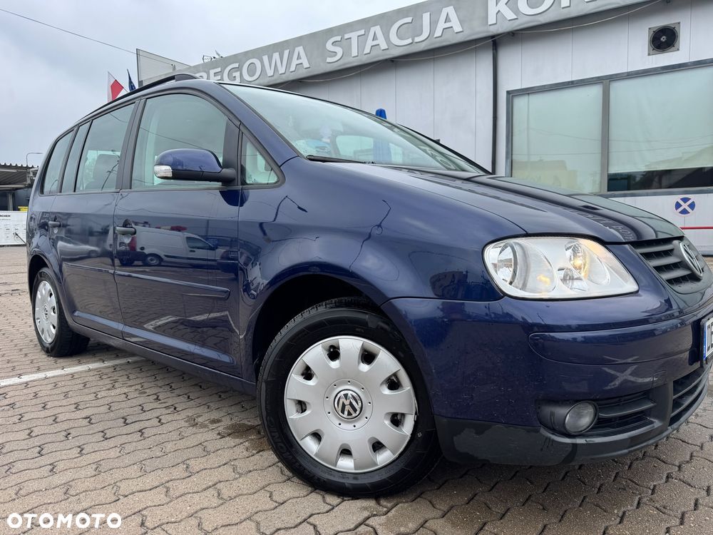 Volkswagen Touran - 3