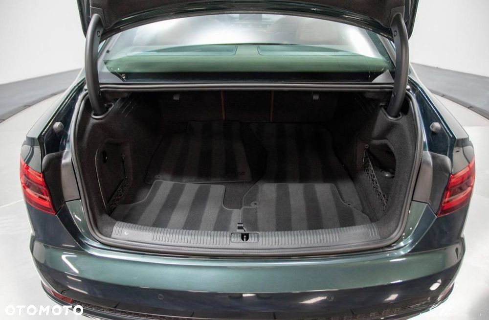 Audi A4 Limousine 2.0 TFSI Quattro Design S tronic - 9