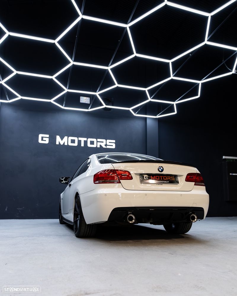 BMW 320 d Coupe Auto - 14