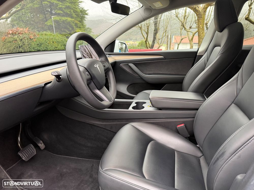 Tesla Model Y Tração Traseira - 21
