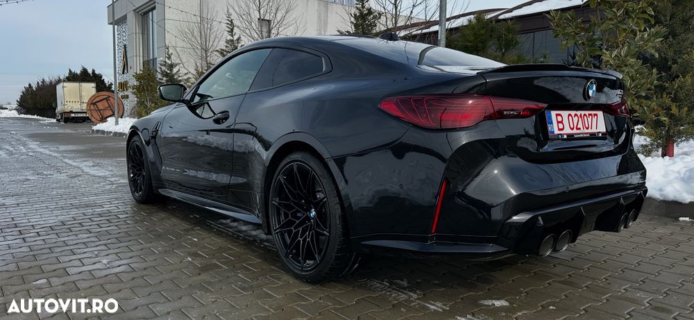 BMW M4 Competition - 18