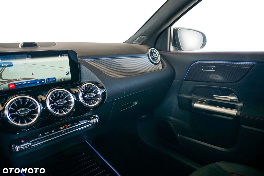 Mercedes-Benz GLA 200 mHEV AMG Line 7G-DCT - 10