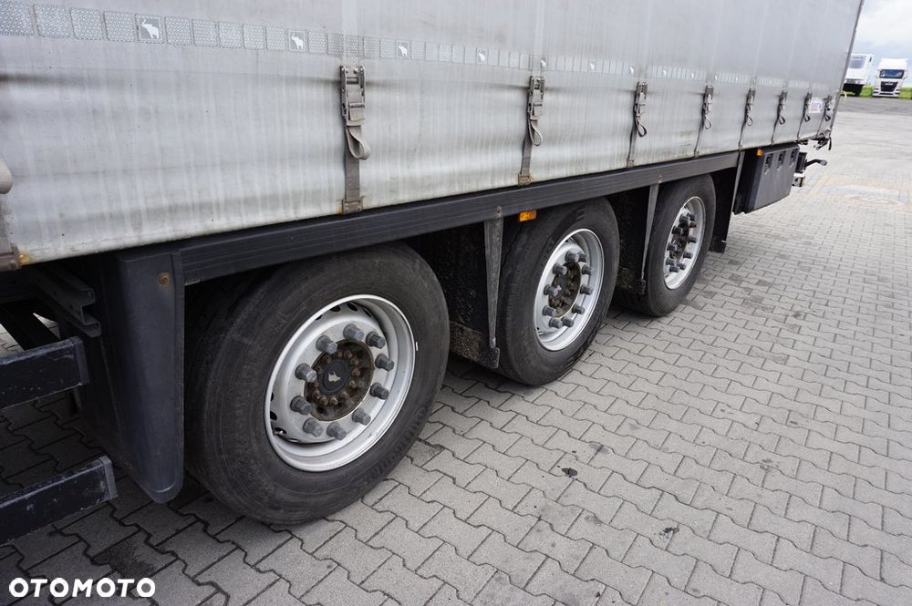 Schmitz Cargobull VARIOS 385/55 R 22,5 OŚ PODNOSZONA * 2017 * - 17