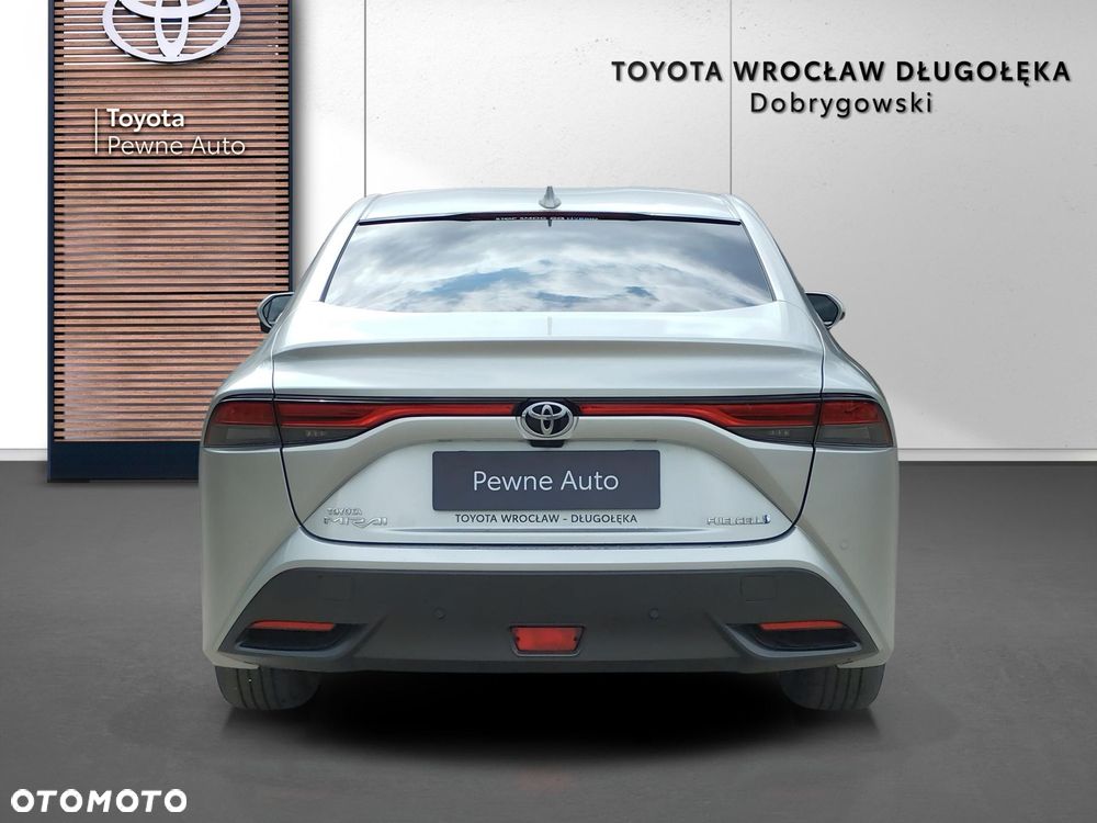 Toyota Mirai - 6