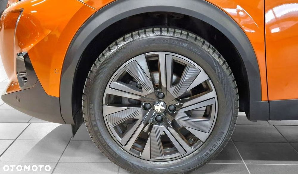 Peugeot 2008 PureTech 155 EAT8 GT Pack - 10