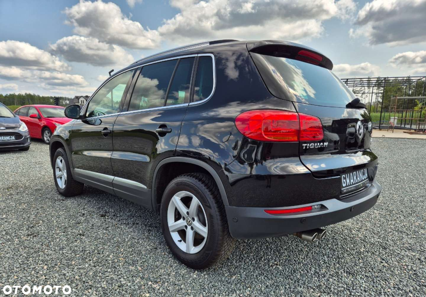 Volkswagen Tiguan - 31