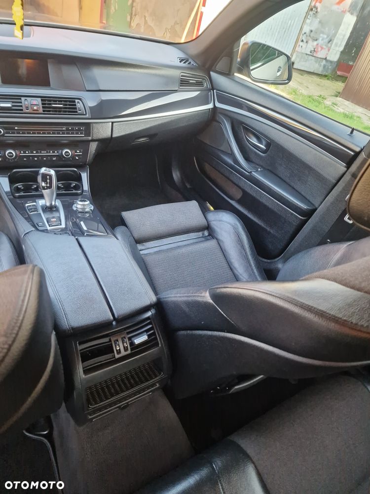 BMW Seria 5 520d - 19