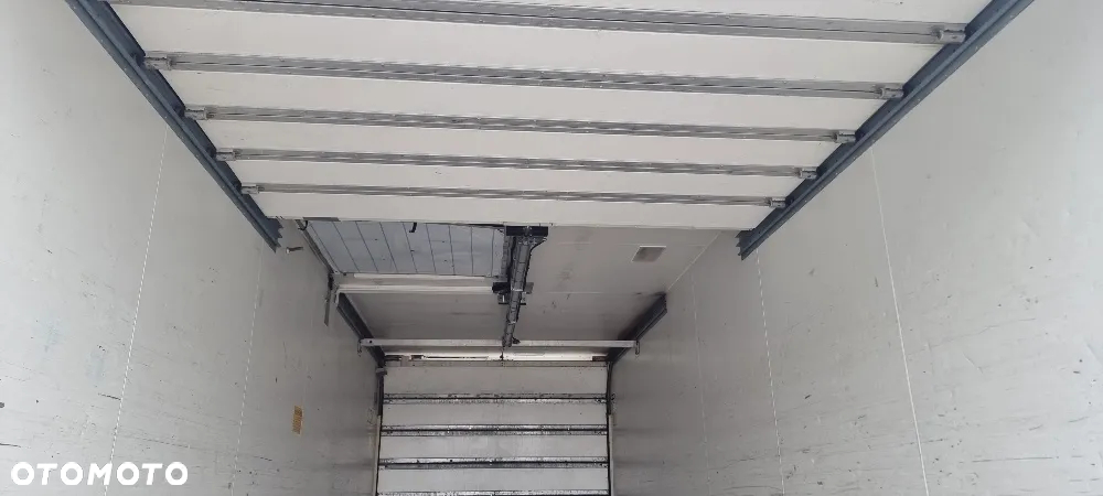 Schmitz 5xKONTENER IZOTERMA 7.50m IDEALNY NA GARAŻ MAGAZYN MOŻLIWOŚĆ TRANSPORTU ST.BDB - 4