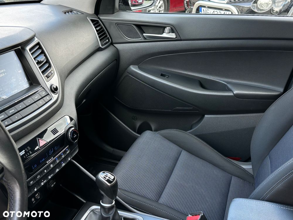 Hyundai Tucson 1.6 GDI BlueDrive Style 2WD - 14