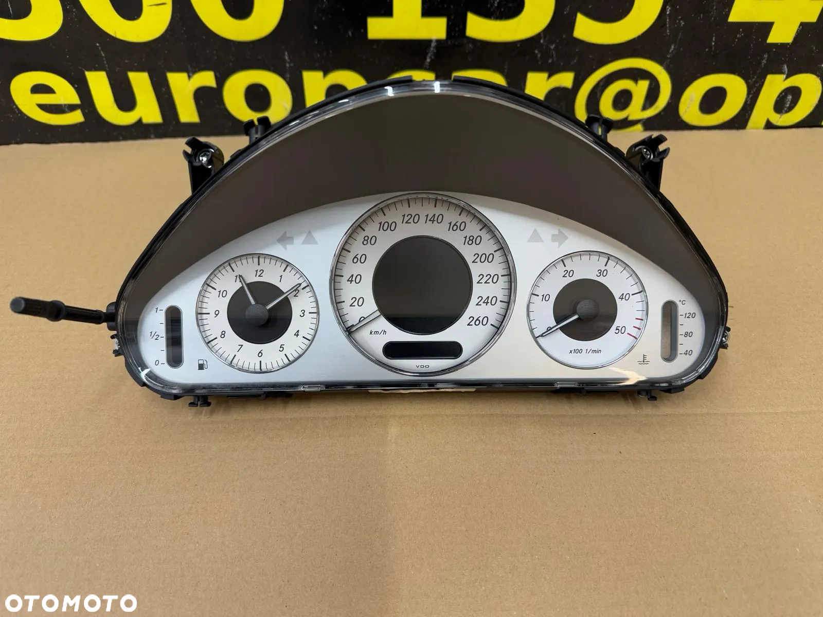 MERCEDES E W211 4.0 420 CDI LICZNIK ZEGARY A2115402548 - 2