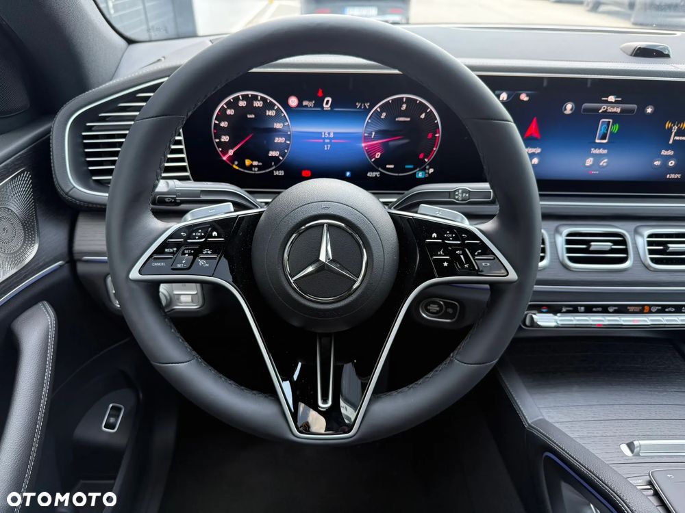 Mercedes-Benz GLE - 15
