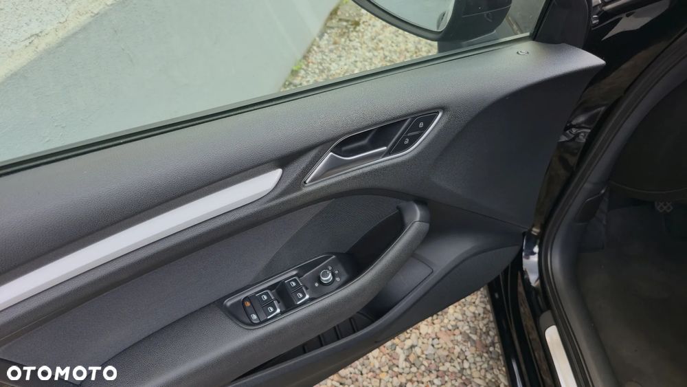 Audi A3 Sportback 2.0 TDI Ambiente - 7